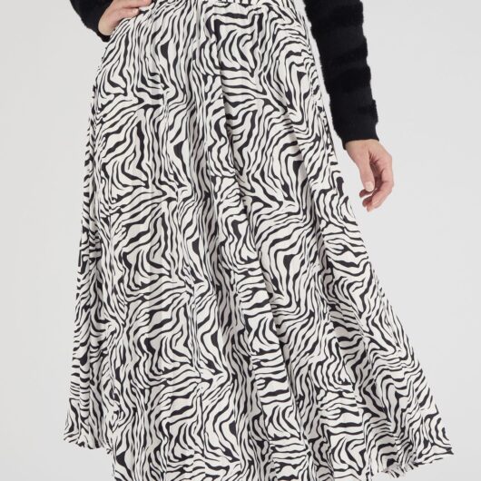 Damart Pleated Jersey Skirt